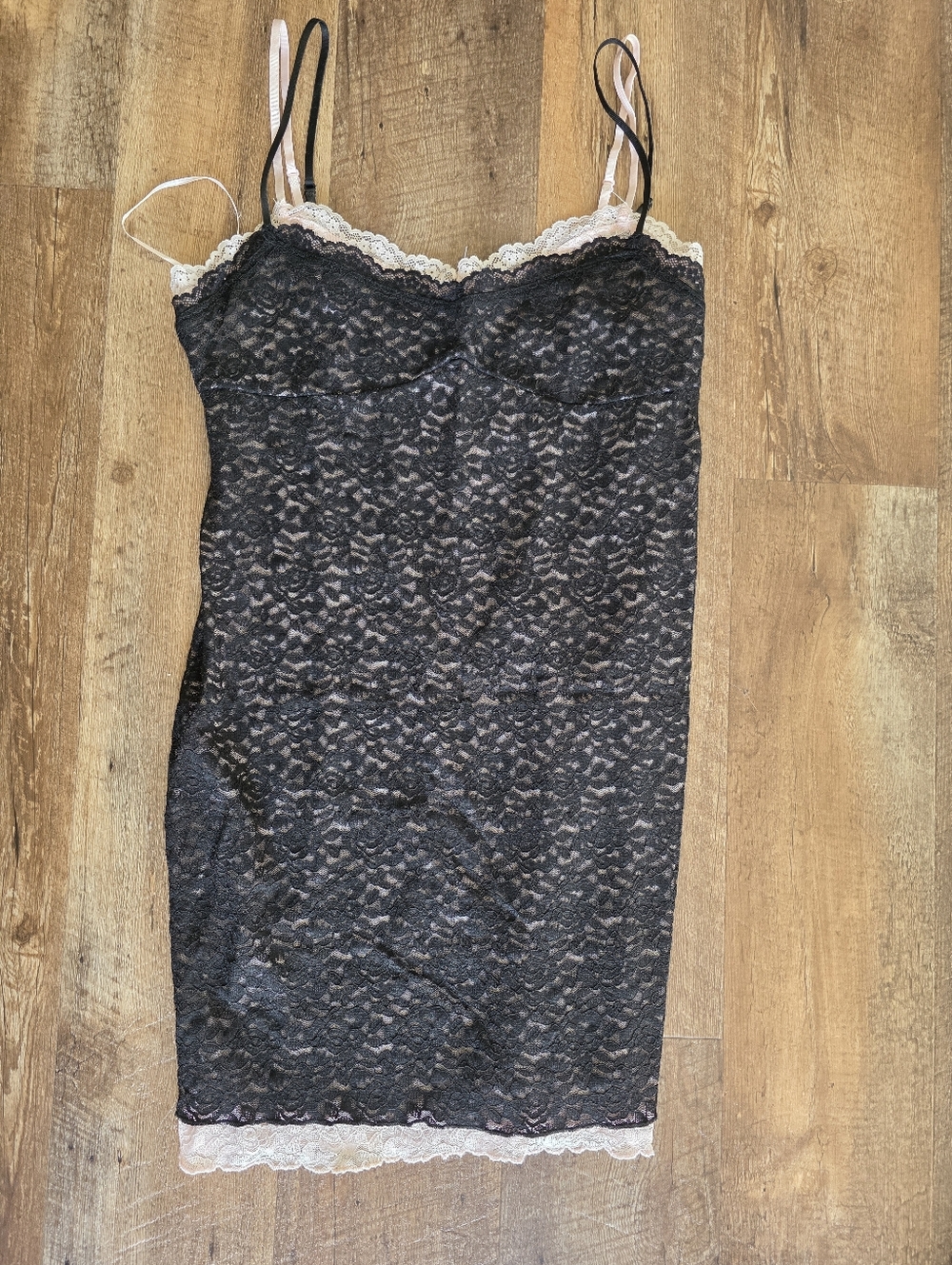 Lace Slip Dress with Contrast Trim - Black & Pink Windsor Size Large Stretch